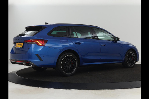 Škoda Octavia 1.4 TSI RS iV PHEV Business | Panoramadak | Head-Up | Leder/Alcantara | Stoelverwarming | Memory | Camera | Carplay | Matrix LED | Achterbankverwarming | Adaptive cruise | Plug In