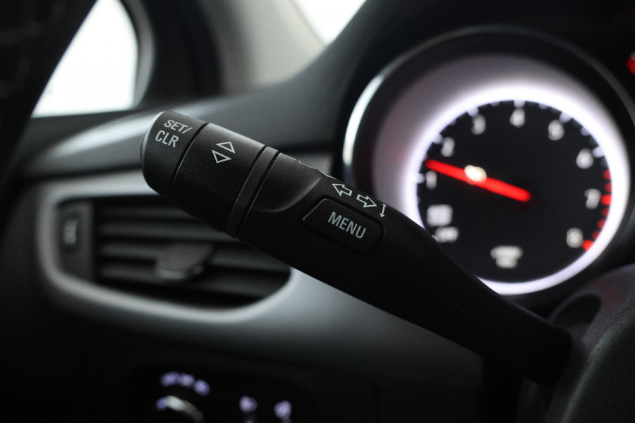 Opel Astra Sports Tourer 1.2 Business Edition 110Pk, Navigatie, Climate,