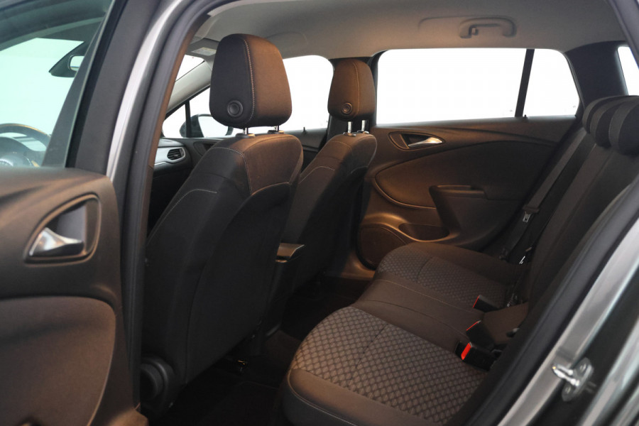 Opel Astra Sports Tourer 1.2 Business Edition 110Pk, Navigatie, Climate,