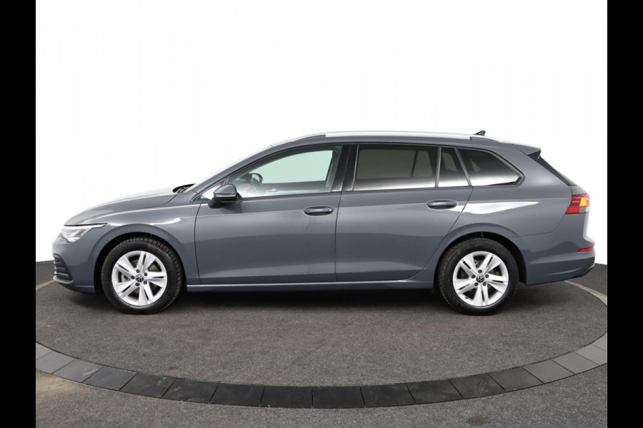 Volkswagen GOLF Variant 1.0 eTSI Life Automaat|Achteruitrijcamera|Trekhaak