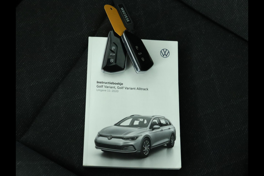 Volkswagen GOLF Variant 1.0 eTSI Life Automaat|Achteruitrijcamera|Trekhaak