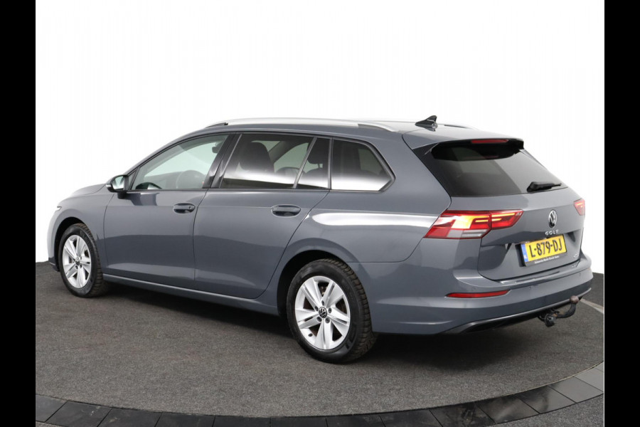 Volkswagen GOLF Variant 1.0 eTSI Life Automaat|Achteruitrijcamera|Trekhaak