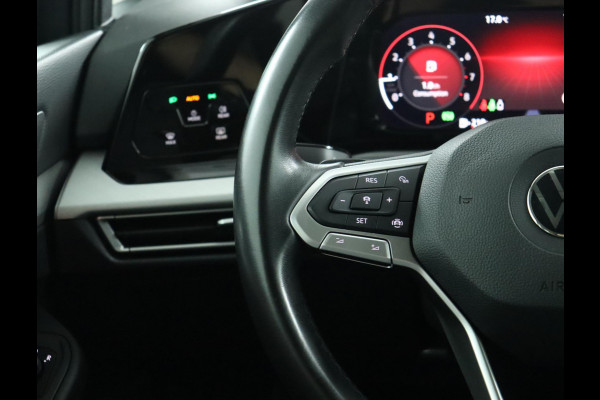 Volkswagen GOLF Variant 1.0 eTSI Life Automaat|Achteruitrijcamera|Trekhaak