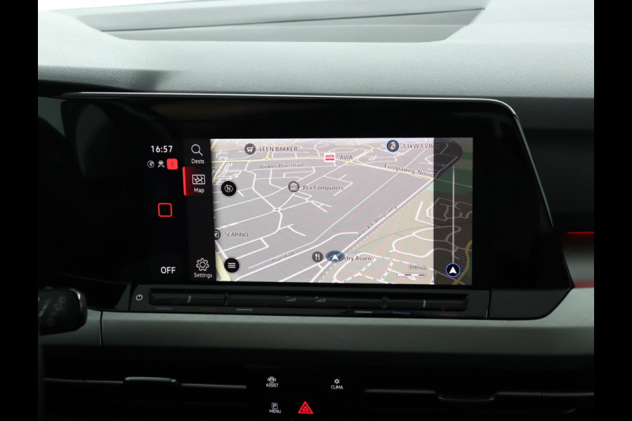 Volkswagen GOLF Variant 1.0 eTSI Life Automaat|Achteruitrijcamera|Trekhaak