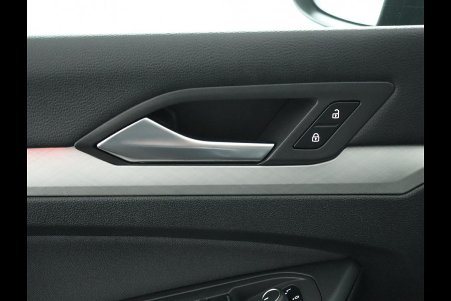 Volkswagen GOLF Variant 1.0 eTSI Life Automaat|Achteruitrijcamera|Trekhaak