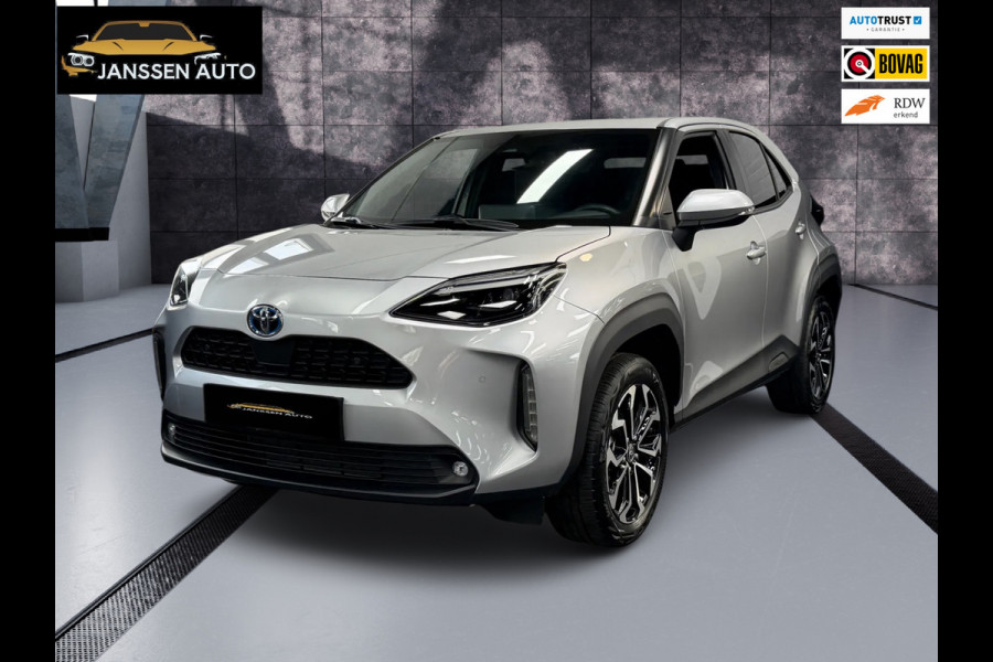 Toyota Yaris Cross 1.5 Hybrid Team | Camera | Automaat | Stoelverwarming |Stuurverwaming | Navigatie | Nieuwstaat