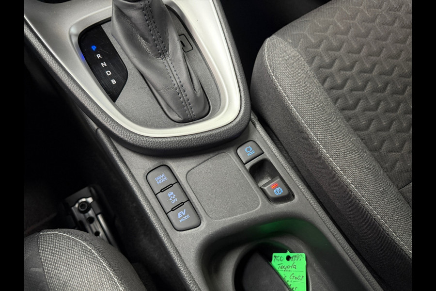 Toyota Yaris Cross 1.5 Hybrid Team | Camera | Automaat | Stoelverwarming |Stuurverwaming | Navigatie | Nieuwstaat