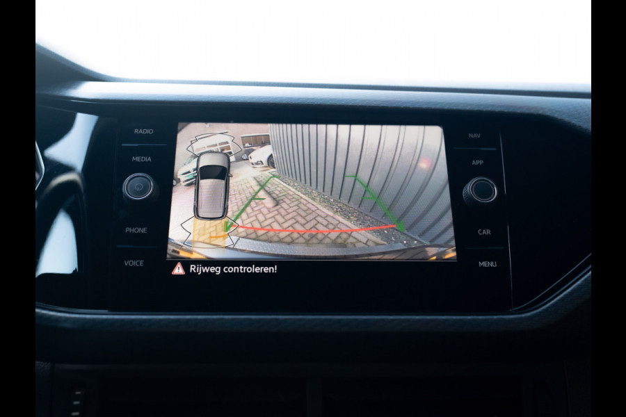 Volkswagen T-Cross 1.0 TSI R-Line | Beats | Virtual Cockpit | 18'' | Keyless | Side Assist | Camera | Prijs Rijklaar!!