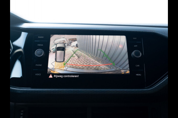 Volkswagen T-Cross 1.0 TSI R-Line | Beats | Virtual Cockpit | 18'' | Keyless | Side Assist | Camera | Prijs Rijklaar!!
