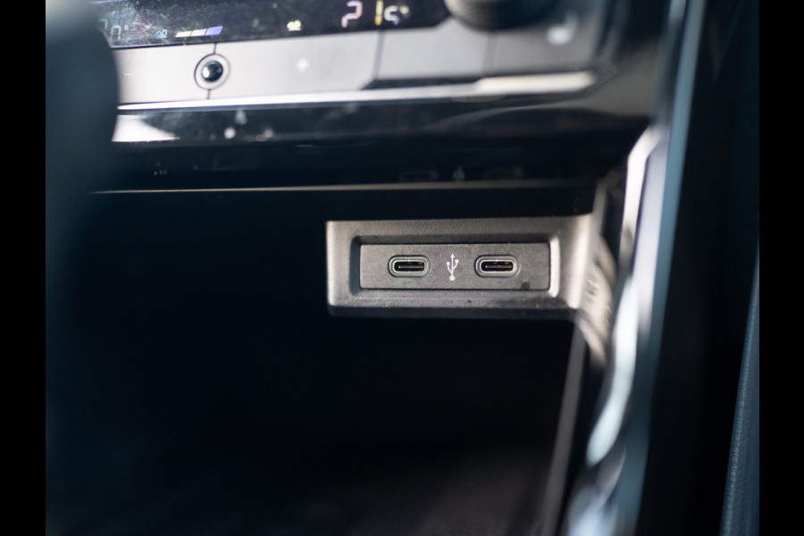 Volkswagen T-Cross 1.0 TSI R-Line | Beats | Virtual Cockpit | 18'' | Keyless | Side Assist | Camera | Prijs Rijklaar!!