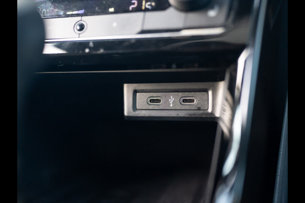 Volkswagen T-Cross 1.0 TSI R-Line | Beats | Virtual Cockpit | 18'' | Keyless | Side Assist | Camera | Prijs Rijklaar!!