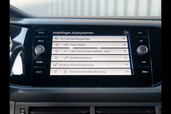 Volkswagen T-Cross 1.0 TSI R-Line | Beats | Virtual Cockpit | 18'' | Keyless | Side Assist | Camera | Prijs Rijklaar!!