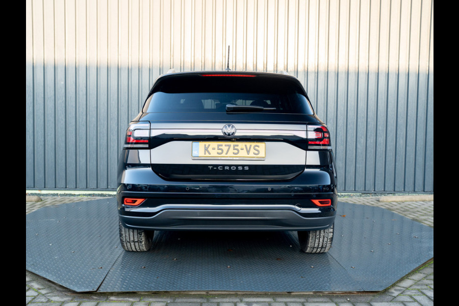 Volkswagen T-Cross 1.0 TSI R-Line | Beats | Virtual Cockpit | 18'' | Keyless | Side Assist | Camera | Prijs Rijklaar!!