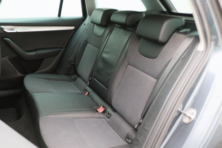 Škoda Octavia Combi 1.0 TSI Greentech Business Edition