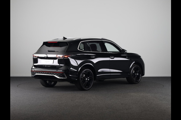 Volkswagen Tiguan R-Line Edition 1.5 eHybrid 200 kW / 272 PK SUV 6 v