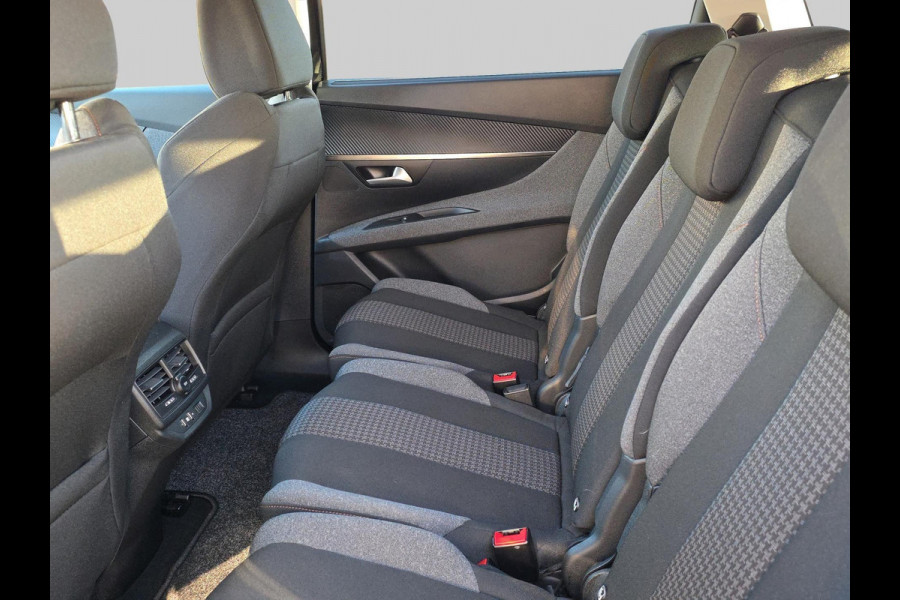 Peugeot 5008 1.2 PureTech Blue Lease Executive | automaat | 7-zitter |