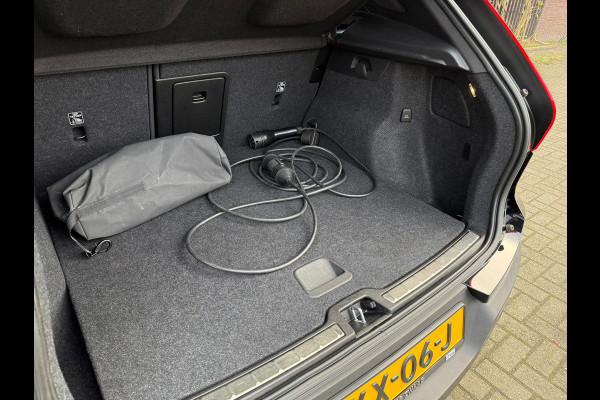 Volvo XC40 1.5 T5 Recharge Inscription - Automaat - Leder - Navi - Harman Kardon - Climate