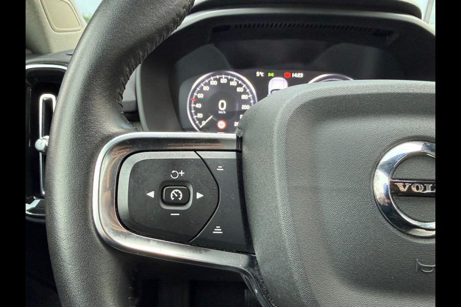 Volvo XC40 1.5 T5 Recharge Inscription - Automaat - Leder - Navi - Harman Kardon - Climate