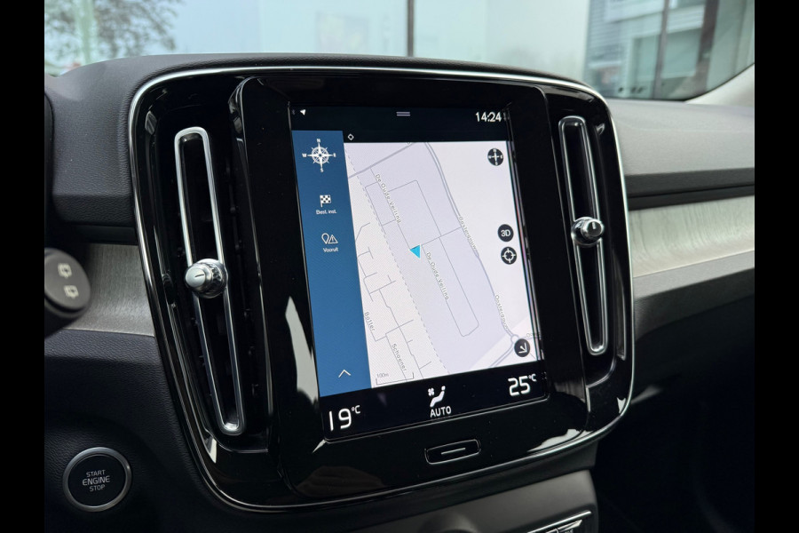 Volvo XC40 1.5 T5 Recharge Inscription - Automaat - Leder - Navi - Harman Kardon - Climate