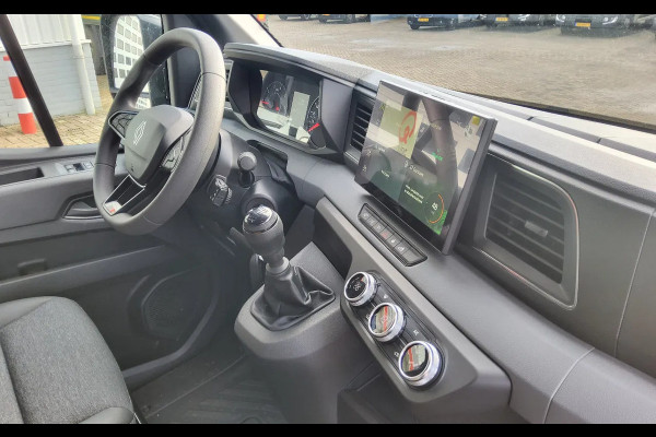 Renault Master 150.35 - L2H2 GESLOTEN - EURO 6 - METALLIC ASFALT - TREKHAAK - V-32-JZF - BPM VRIJ!