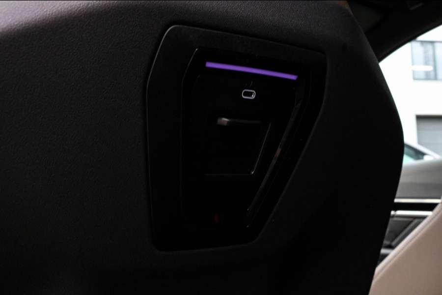 BMW 5 Serie Touring 520i | M-Sport | Trekhaak | Harman Kardon | Memory | Stoelventilatie | Driving Ass. Pro | Fabrieksgarantie