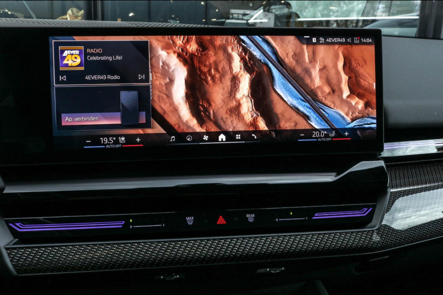 BMW 5 Serie Touring 520i | M-Sport | Trekhaak | Harman Kardon | Memory | Stoelventilatie | Driving Ass. Pro | Fabrieksgarantie