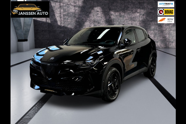 Alfa Romeo junior 1.2 Turbo Hybrid Ibrida | 360 Camera | DAB | Adaptive Cruise | Virtual Dash | Nieuwstaat