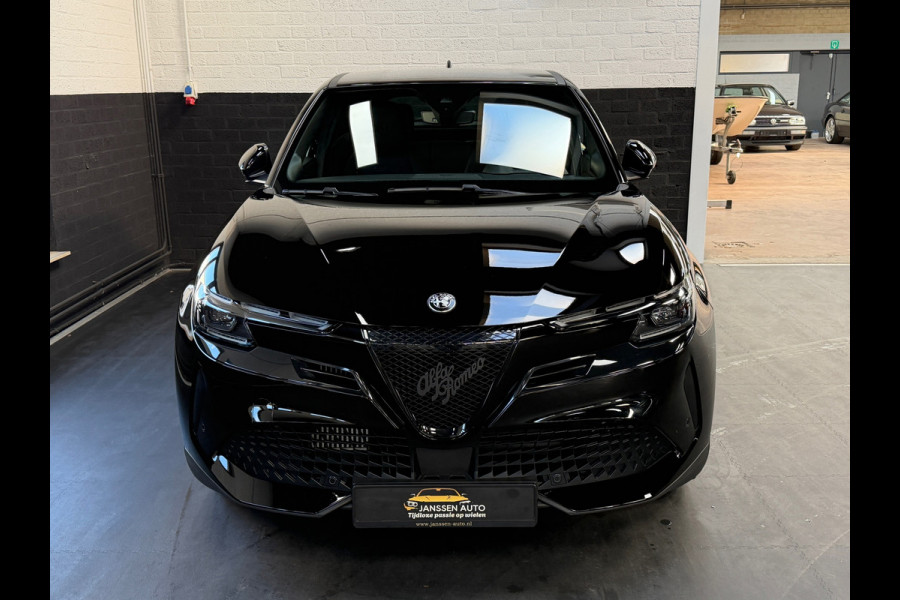 Alfa Romeo junior 1.2 Turbo Hybrid Ibrida | 360 Camera | DAB | Adaptive Cruise | Virtual Dash | Nieuwstaat