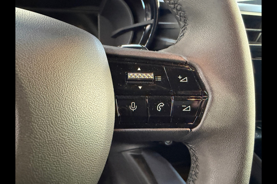 Alfa Romeo junior 1.2 Turbo Hybrid Ibrida | 360 Camera | DAB | Adaptive Cruise | Virtual Dash | Nieuwstaat