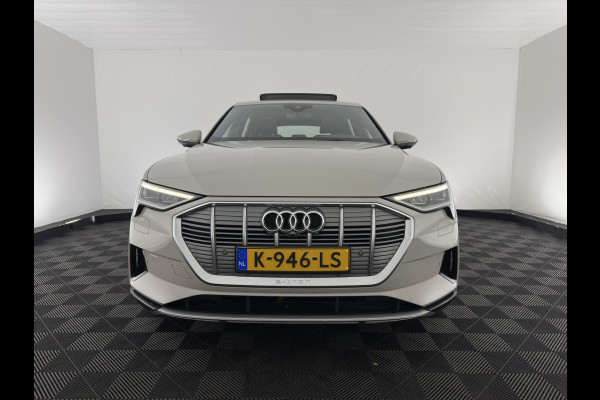 Audi e-tron 55 quattro advanced 95 kWh [ 3-Fase ] (INCL-BTW) *PANO | LUXURY-LEATHER | ADAPTIVE-CRUISE | FULL-LED | DIGI-COCKPIT | KEYLESS | MEMORY-PACK | AIR-SUSPENSION | CAMERA | AMBIENT-LIGHT |  NAVI-FULLMAP | SHIFT-PADDLES | DAB+ | COMFOR
