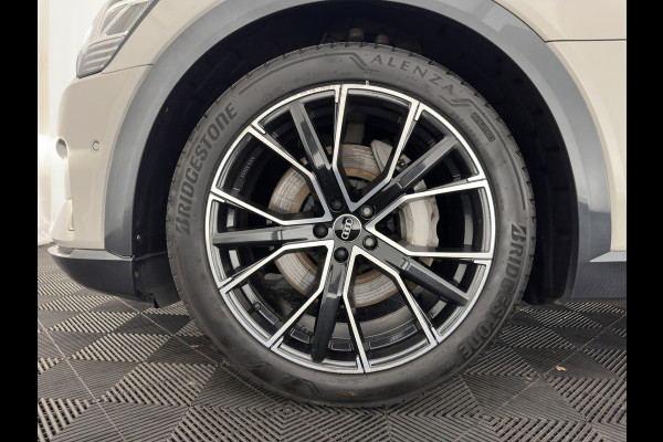 Audi e-tron 55 quattro advanced 95 kWh [ 3-Fase ] (INCL-BTW) *PANO | LUXURY-LEATHER | ADAPTIVE-CRUISE | FULL-LED | DIGI-COCKPIT | KEYLESS | MEMORY-PACK | AIR-SUSPENSION | CAMERA | AMBIENT-LIGHT |  NAVI-FULLMAP | SHIFT-PADDLES | DAB+ | COMFOR
