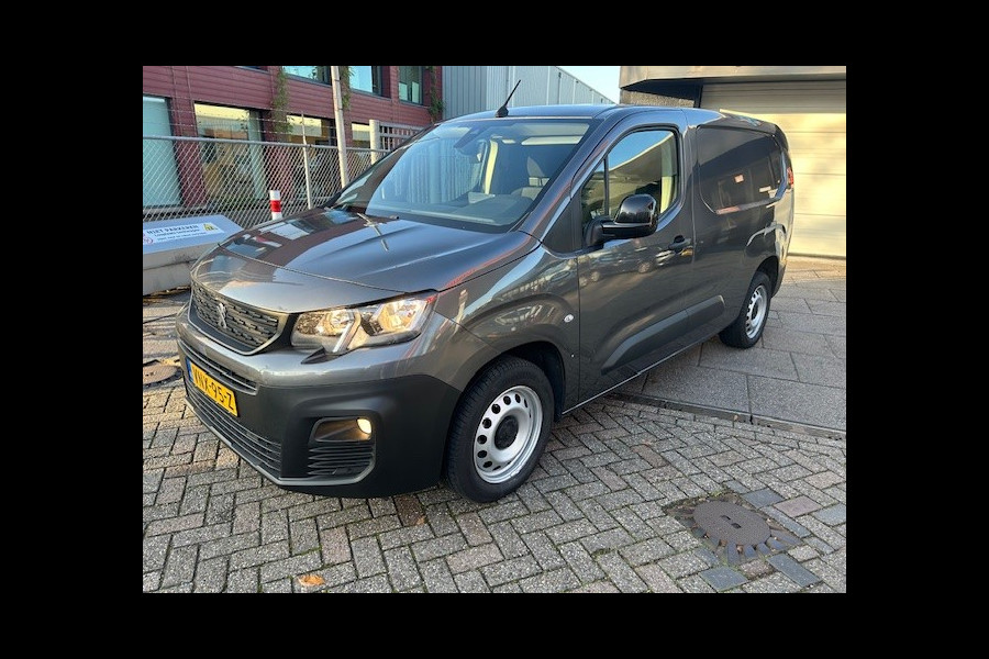 Peugeot Partner 1.5 BlueHDI Asphalt Long L2 I AIRCO I METALLIC I 1e EIGENAAR I DISTRIBUTIE VERVANGEN I COMPLETE ONDERHOUDSHISTORIE LONG VERSIE ! BRIDGESTONE 5 TOT 6 MM I APK MAART 2026