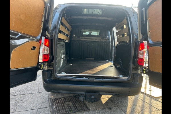 Peugeot Partner 1.5 BlueHDI Asphalt Long L2 I AIRCO I METALLIC I 1e EIGENAAR I DISTRIBUTIE VERVANGEN I COMPLETE ONDERHOUDSHISTORIE LONG VERSIE ! BRIDGESTONE 5 TOT 6 MM I APK MAART 2026