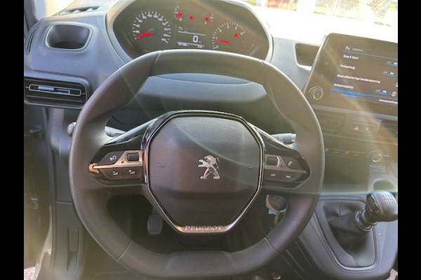 Peugeot Partner 1.5 BlueHDI Asphalt Long L2 I AIRCO I METALLIC I 1e EIGENAAR I DISTRIBUTIE VERVANGEN I COMPLETE ONDERHOUDSHISTORIE LONG VERSIE ! BRIDGESTONE 5 TOT 6 MM I APK MAART 2026