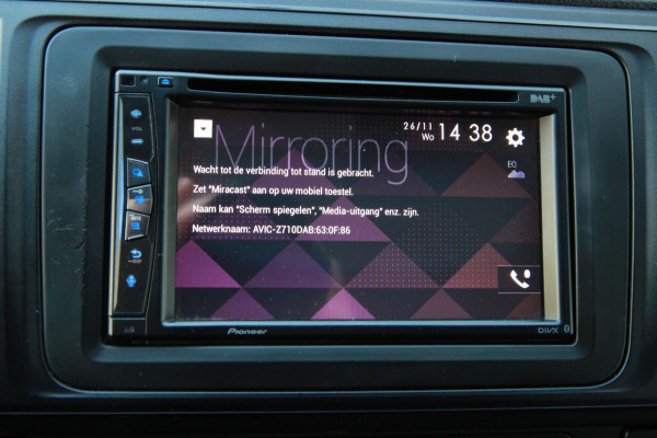 Volkswagen Transporter 2.0 TDI 102PK L2H1 Trekhaak / Cruise / Navi