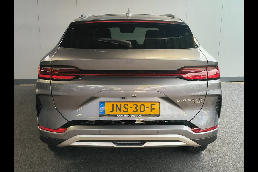 BYD SEAL U 1.5 DM-i FWD Boost HYBRID NIEUW!!!!! Henk Jongen Auto's in Helmond,  al 50 jaar service zoals 't hoort!