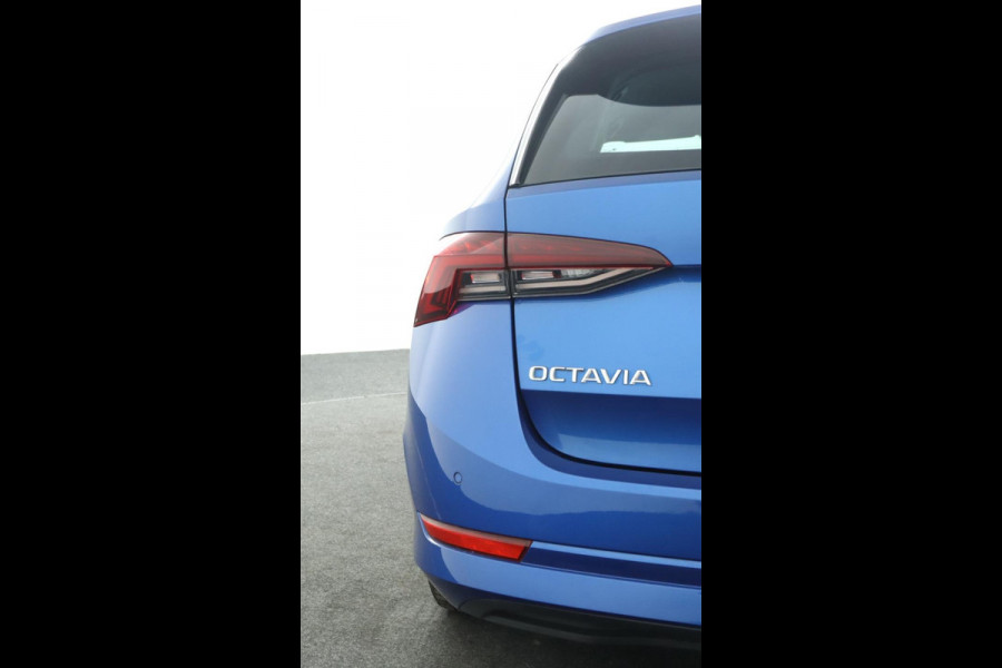 Škoda Octavia Combi 1.0 TSI Business Edition|Achteruitrijcamera|Climate control|Navigatie