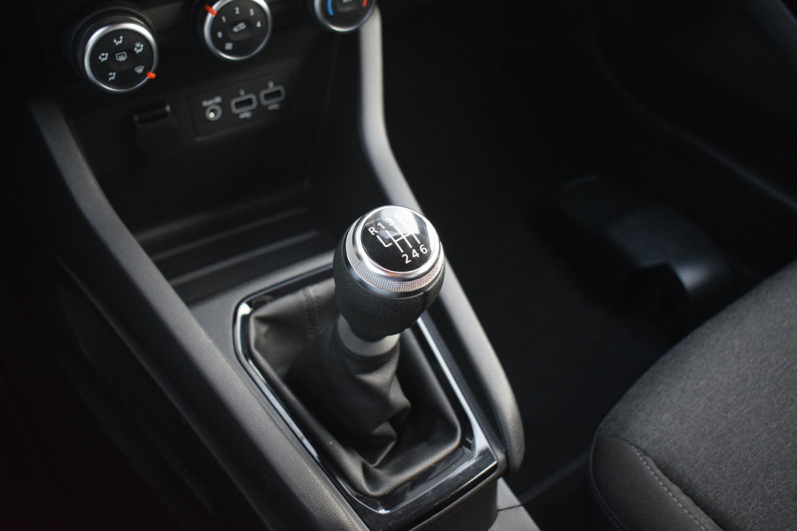 Renault Clio 1.0 TCe 90 Equilibre | Apple CarPlay | Airco | Cruise | Park. Sensoren