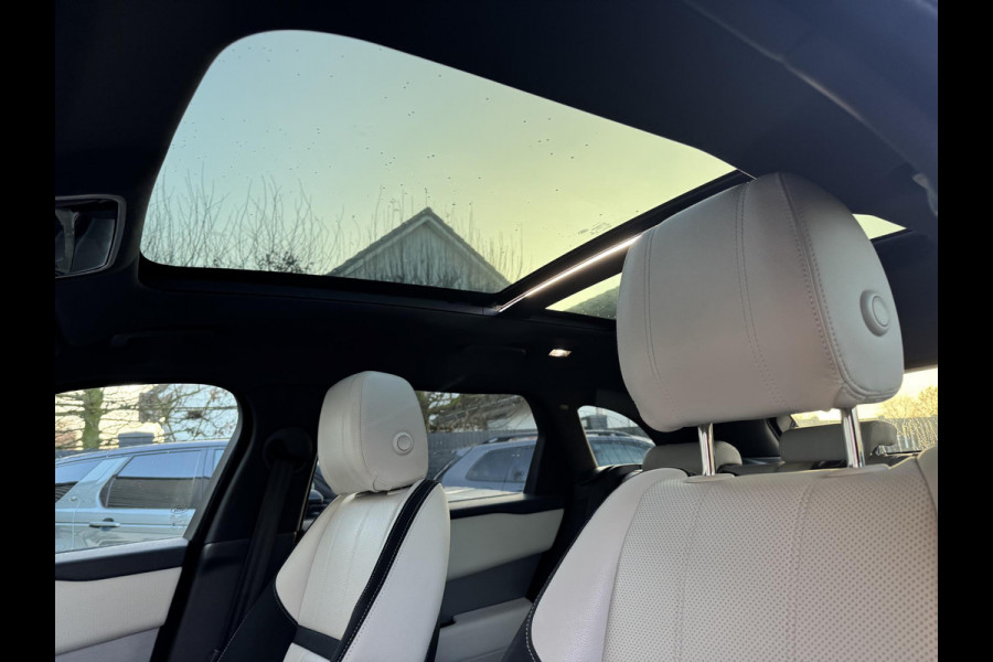 Land Rover Range Rover Velar 3.0 V6 AWD R-Dynamic HSE | Panoramadak | Camera | 22 Inch Lichtmetalen Velgen | Navigatie |