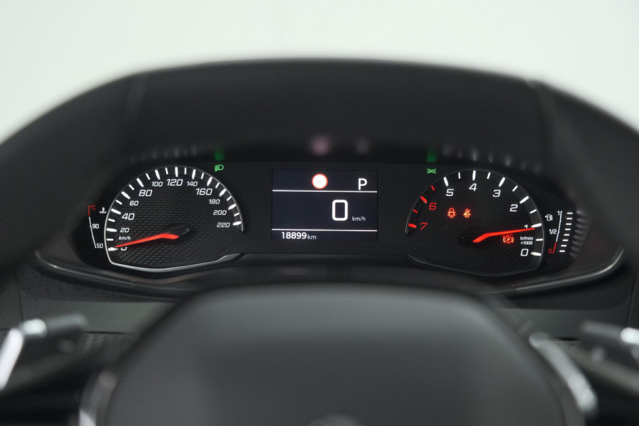 Peugeot 2008 PureTech 130 EAT8 Allure | Camera | Navigatie | Apple Carplay | Parkeersensoren