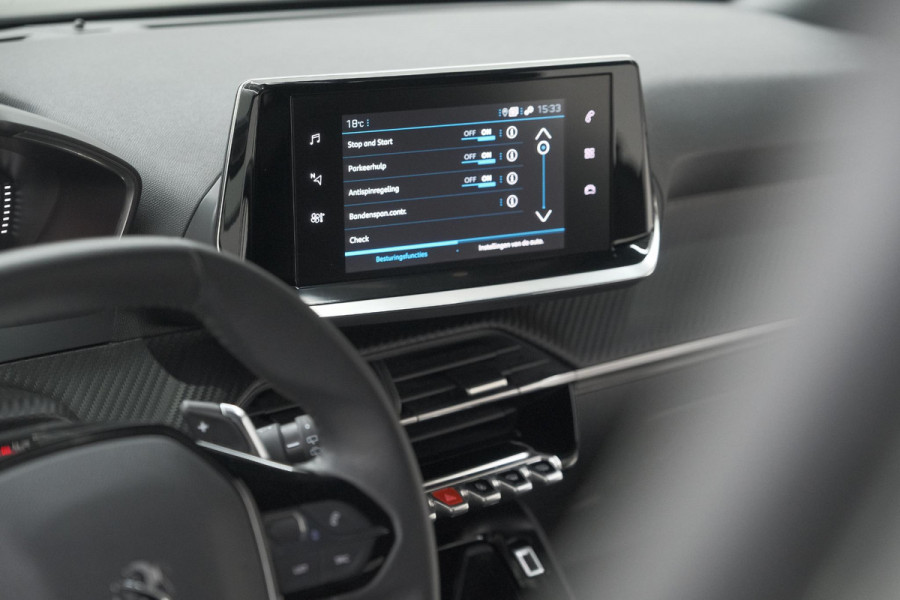 Peugeot 2008 PureTech 130 EAT8 Allure | Camera | Navigatie | Apple Carplay | Parkeersensoren