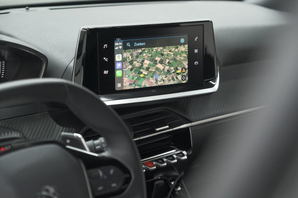 Peugeot 2008 PureTech 130 EAT8 Allure | Camera | Navigatie | Apple Carplay | Parkeersensoren