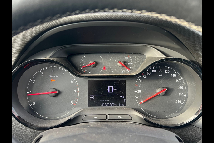 Opel Crossland X BWJ 2018 | 1.2 82PK Online Ed. | TREKHAAK | NAVI | CRUISE | STOEL&STUUR VERWARMING | CARPLAY