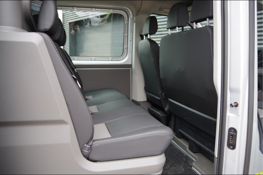Volkswagen Crafter 35 2.0 TDI L3H2 DC 6P, 140PK AUT. LEDER, TREKHAAK, CAMERA, NAVI, AIRCO, APPLE CARPLAY/ANDROID AUTO, DUBBELE CABINE, DUBBEL CABIN