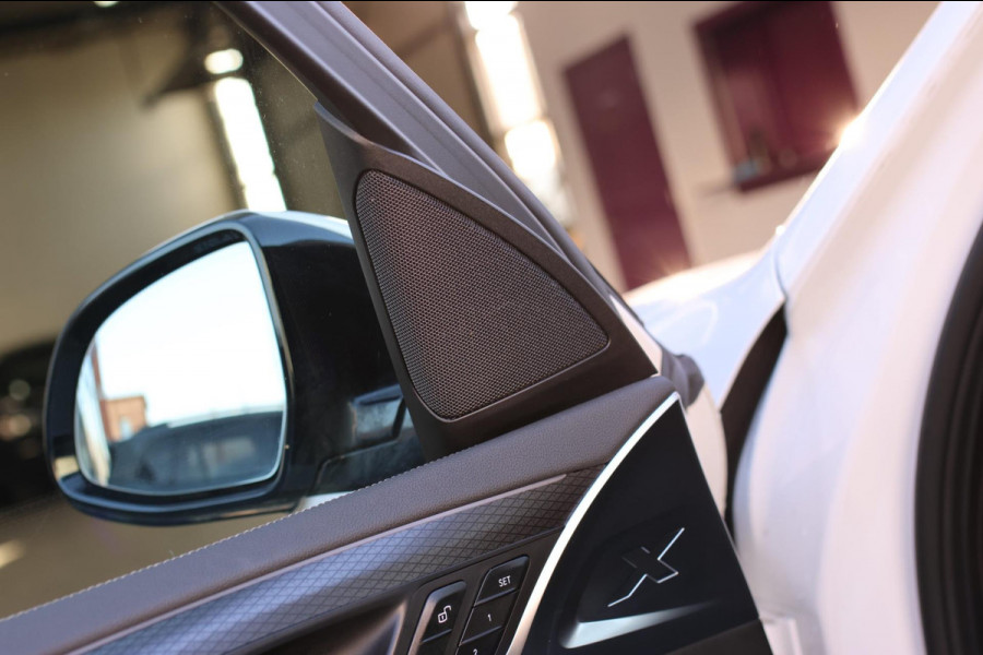 BMW X3 XDrive30e M-Sport *Pano*360 Camera*Elek. Stoelen*Head-Up*Trekhaak*