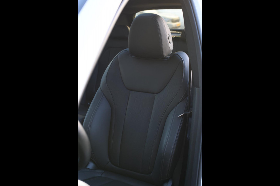BMW X3 XDrive30e M-Sport *Pano*360 Camera*Elek. Stoelen*Head-Up*Trekhaak*