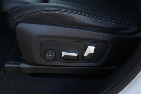 BMW X3 XDrive30e M-Sport *Pano*360 Camera*Elek. Stoelen*Head-Up*Trekhaak*