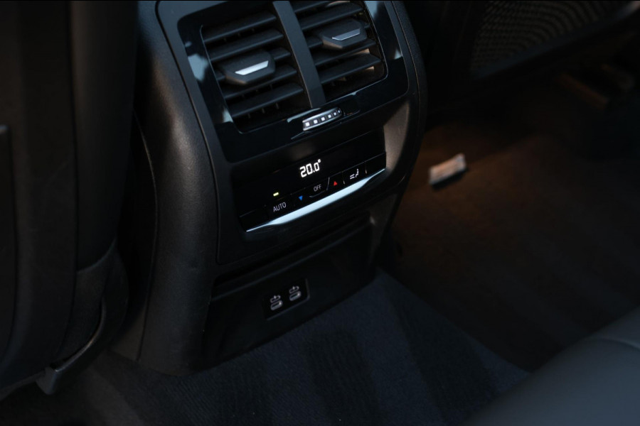 BMW X3 XDrive30e M-Sport *Pano*360 Camera*Elek. Stoelen*Head-Up*Trekhaak*