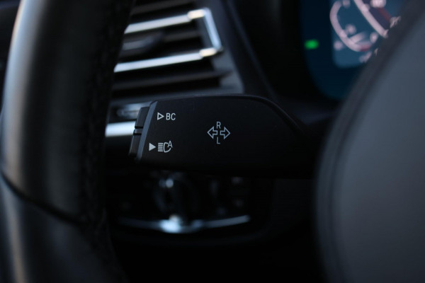 BMW X3 XDrive30e M-Sport *Pano*360 Camera*Elek. Stoelen*Head-Up*Trekhaak*