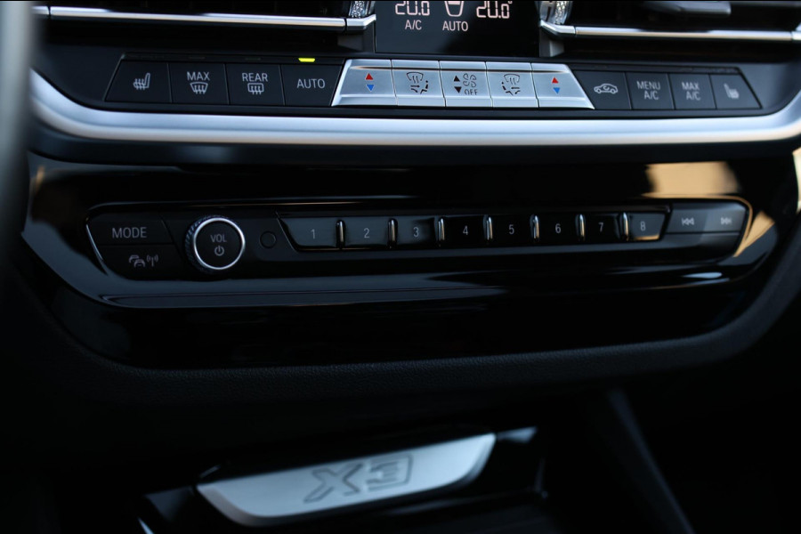 BMW X3 XDrive30e M-Sport *Pano*360 Camera*Elek. Stoelen*Head-Up*Trekhaak*